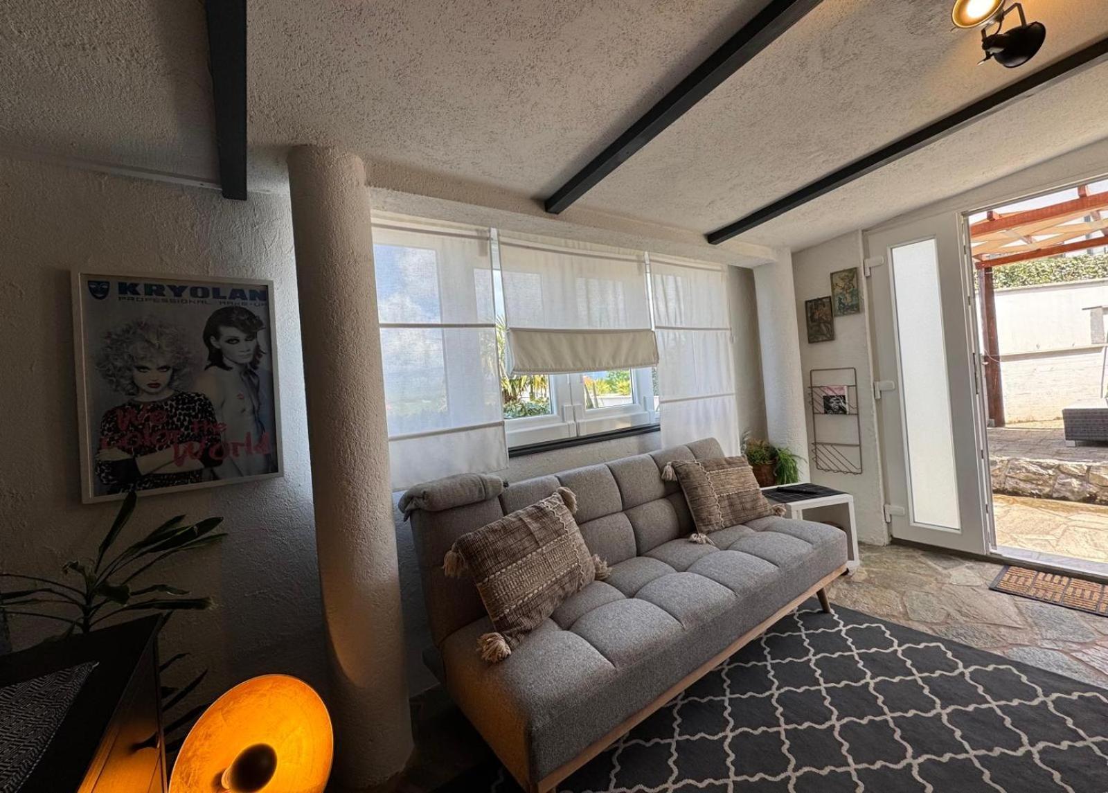 Apartment Paris นยีวีเซ ภายนอก รูปภาพ